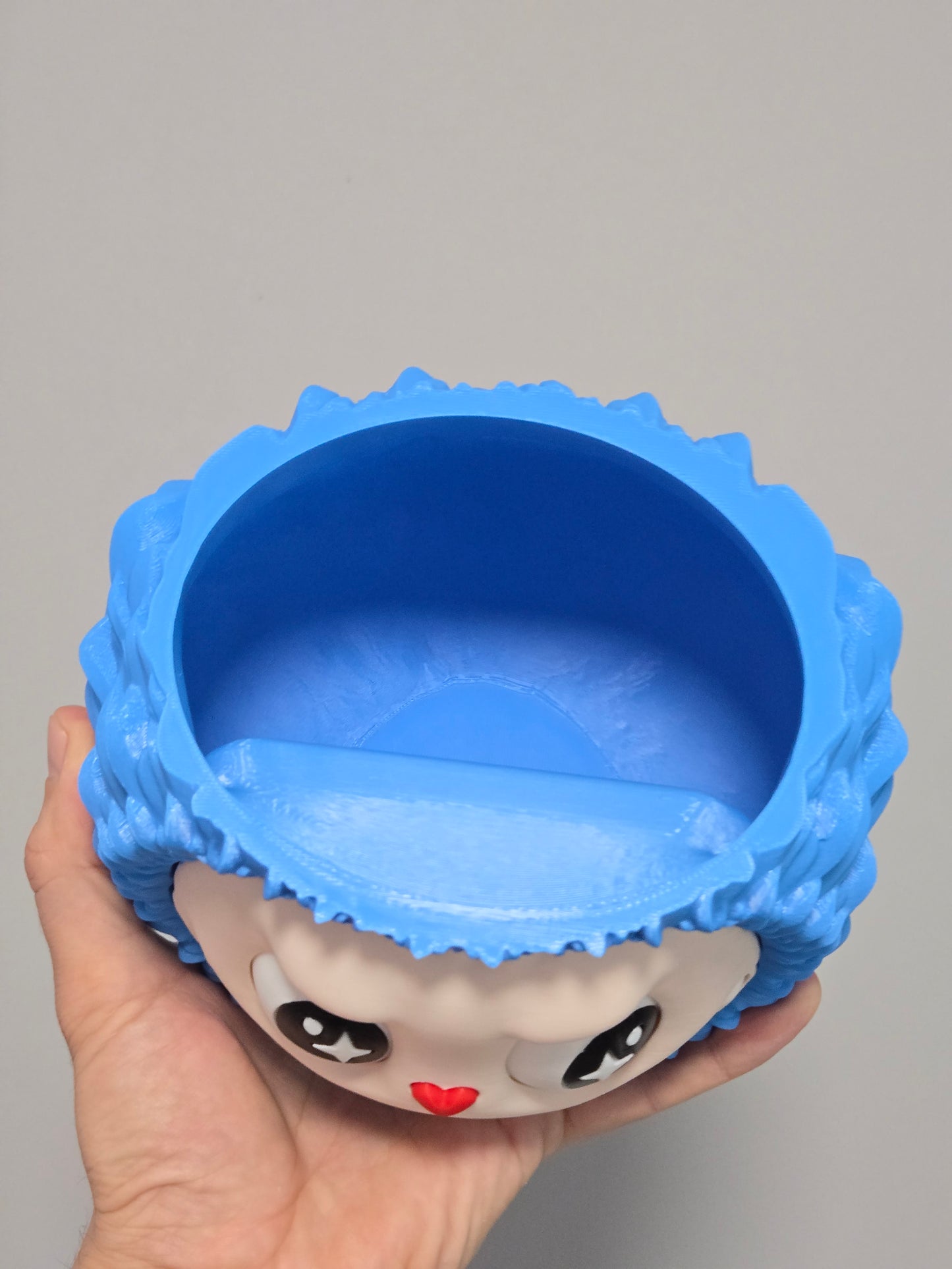 Labubu trauks - gaiši zils