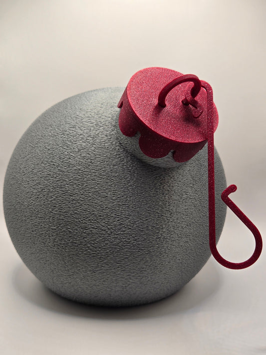 Trauks - egles rotājuma formā. Sudraba