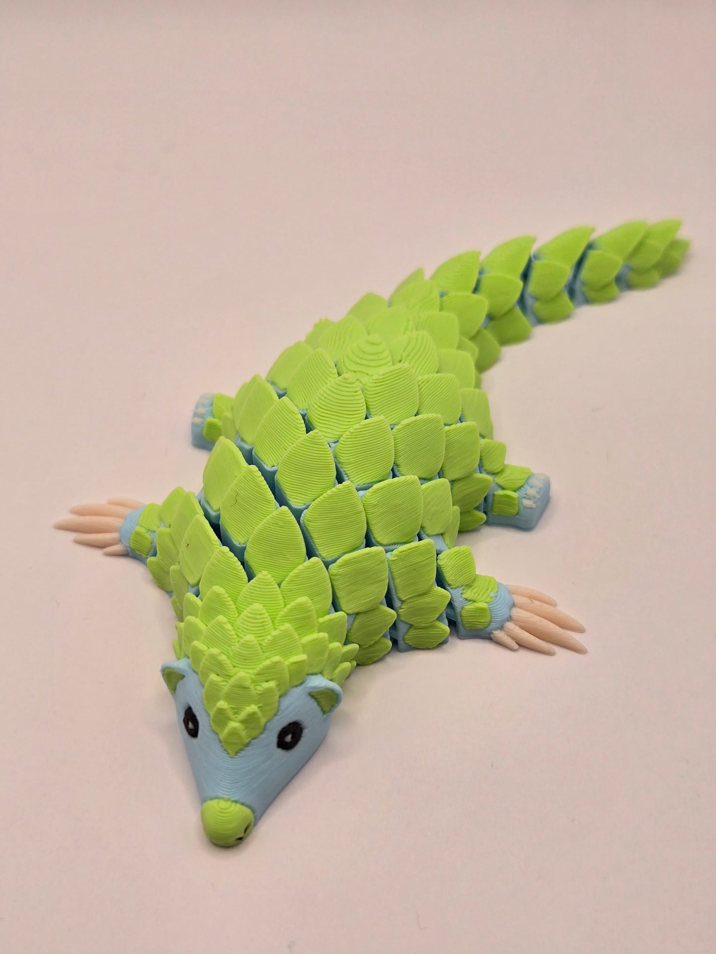 Mini pangolīns zaļš